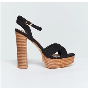 Billini Eva Heels Black Linen